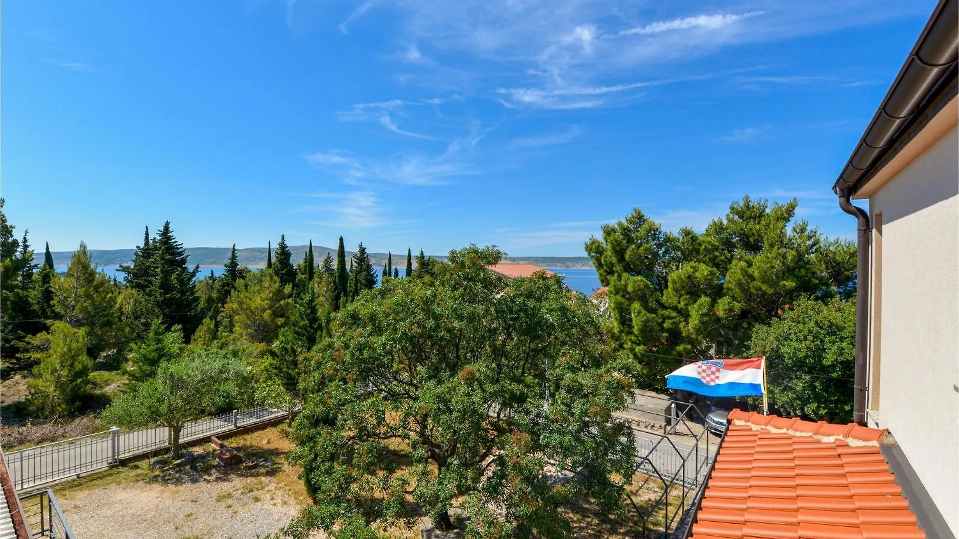 Cozy Apartment In Starigrad Paklenica With Wifi